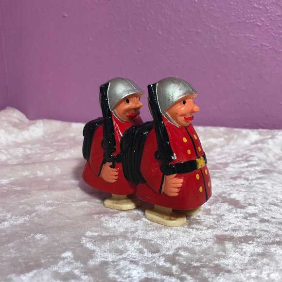Marx Other - FREE Marx Hap Hop Ramp Walker Vintage Toy Red Soldiers Retro 50s Made Hong Kong